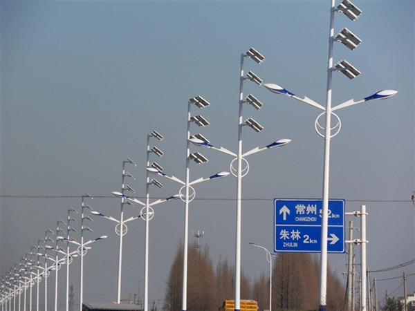 太陽能路燈